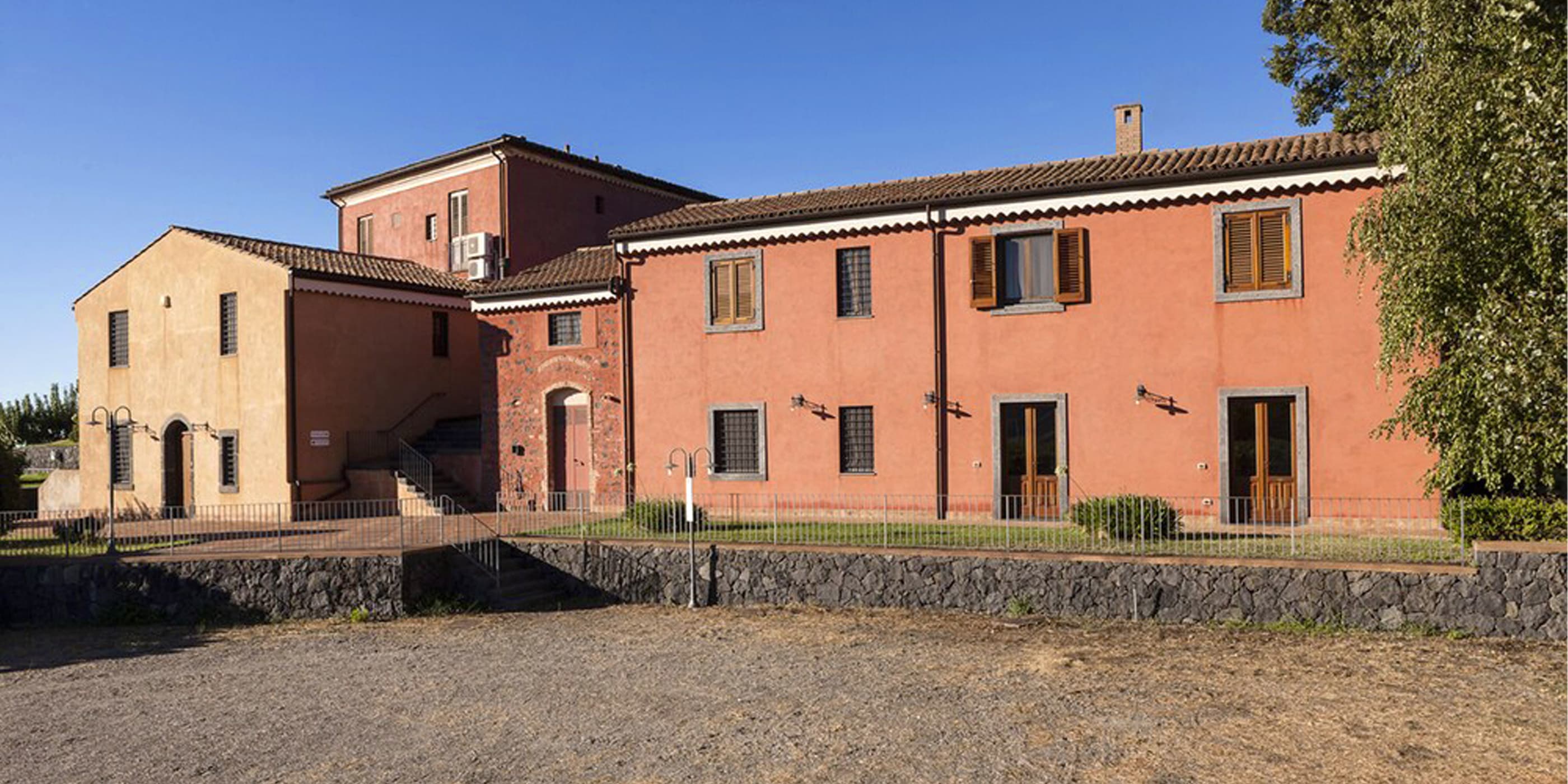 Esterno dell'agriturismo Scilio a Linguaglossa